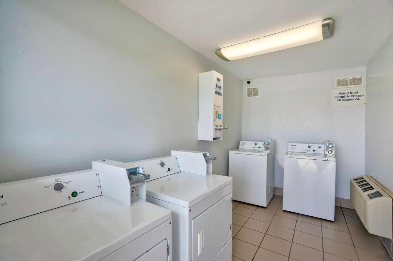 Motel 6-Lumberton, Nc Екстериор снимка