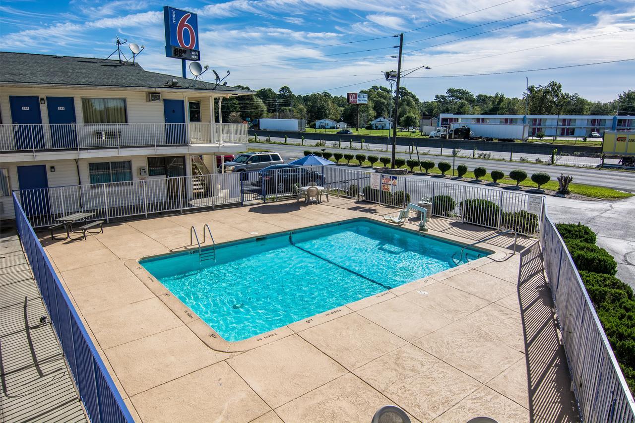Motel 6-Lumberton, Nc Екстериор снимка
