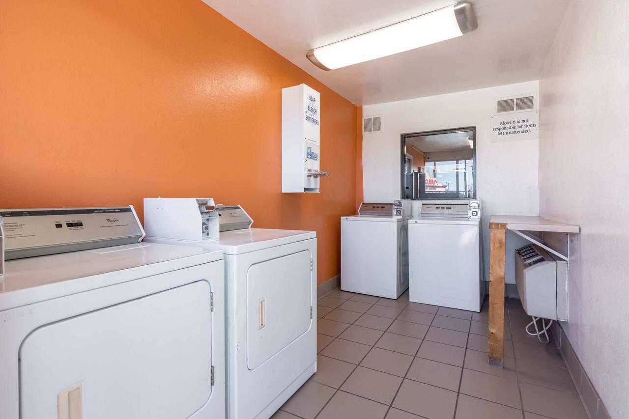Motel 6-Lumberton, Nc Екстериор снимка