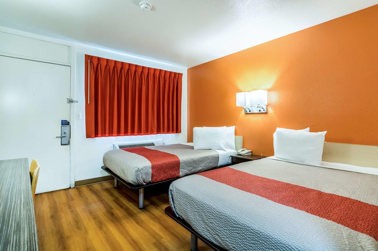 Motel 6-Lumberton, Nc Екстериор снимка