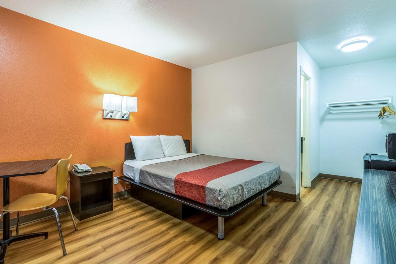 Motel 6-Lumberton, Nc Екстериор снимка